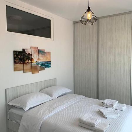 Cozy Apartment In The Center Of Cluj-Napoca Luaran gambar